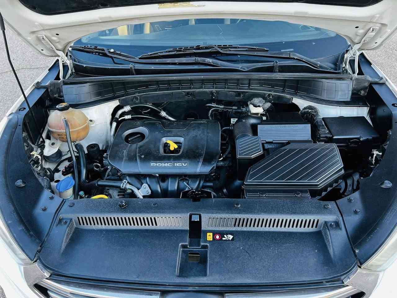 السلام عليكم توسان 2016 خليجي رقم بغداد الجديد نص فول السيارة خير من الله السونار مرفق مع المنشور السعر 163 وبيه مجال الرقم *********** مكاني بغداد حي الجهاد
