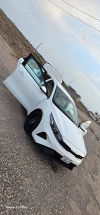 كيا سيراتو  مكلف بلنشر  اي ستفسار علا هاذا الرقم  07725602726 السياره ...