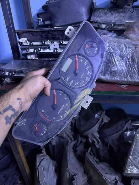 سلاو هاوريان ئه شيايى هايس نيسان يورڤان به رده سته به نرخى جومله گه ياندنمان هه يه بو هه موو شارو شاروچكه ناونيشان چوارقورنه به رامبه ر مه عره ز ژماره ته له فون *********** 
***********
