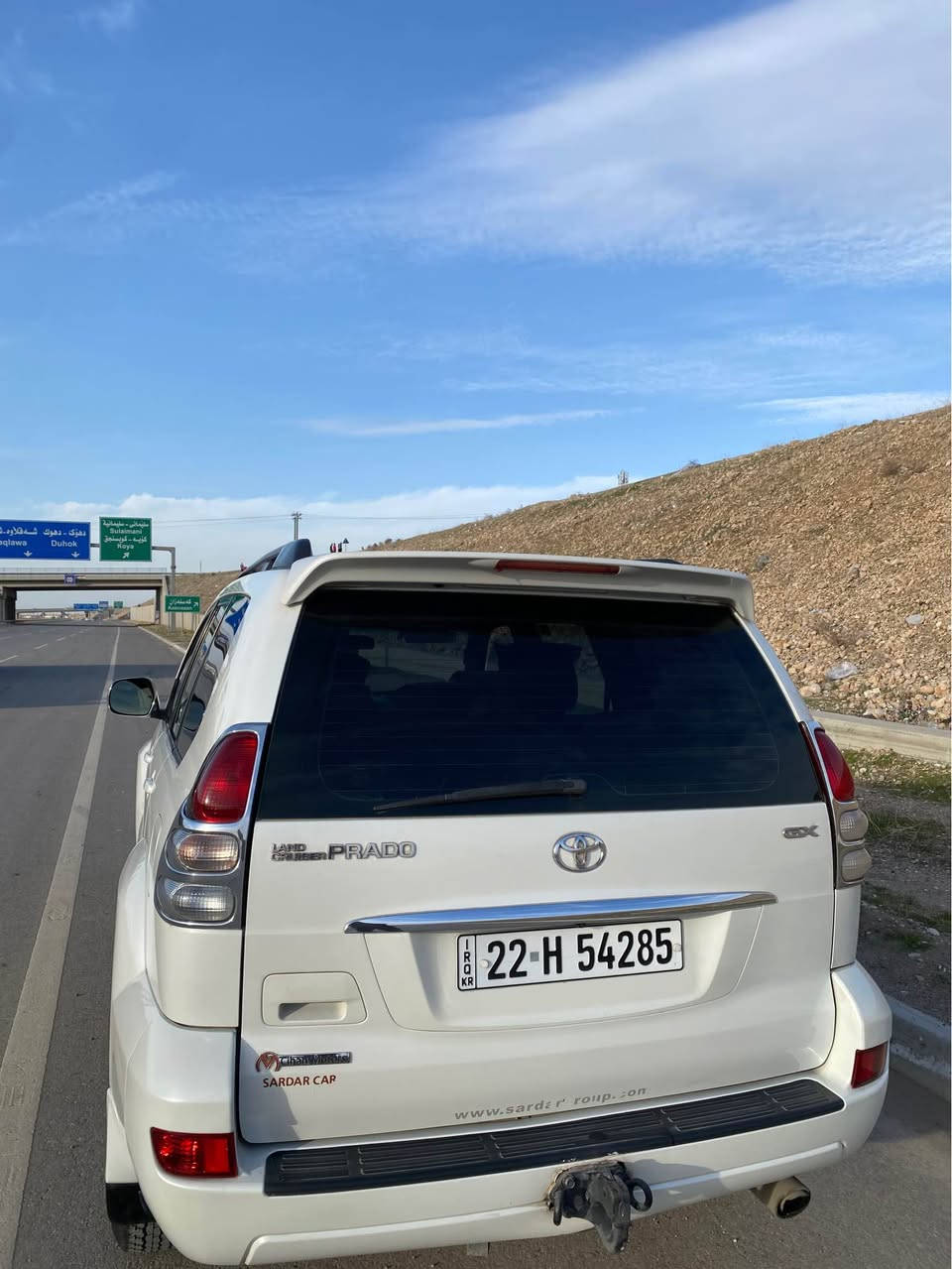 LAND CRUlSER PRADO
موديل 2008
السيارة كلين 
مواصفات السيارة :
فور ويل 
محرك 2700
عليها منظومة غاز 80 لتر
تبريد قطعتين 
غرفة السيارة كلش نظيفة
تايرات جدد 
وبالاضافة عليها ادامة كاملة (نوزلات_ بلكات_ حدادية امامية وخلفية )
لايتات زنون 
ممشى السيارة 266 الف km
شرط التحويل والغرامات 
سعرها 165
للتواصل 
*********** أربيل, العراق
