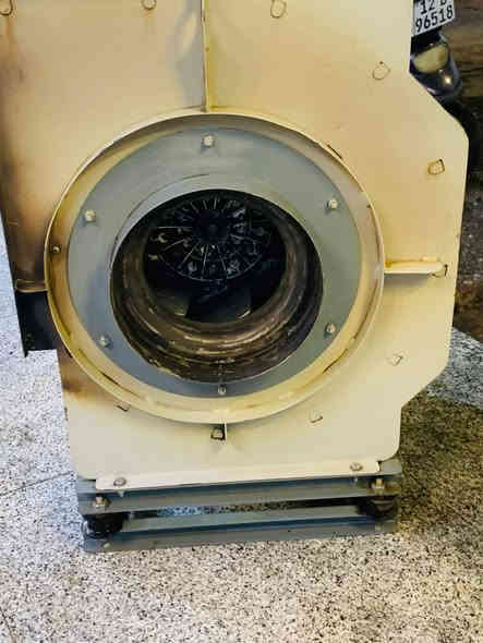 ساحبه صناعية السعر ٣٠٠
بيها مجال 
***********
