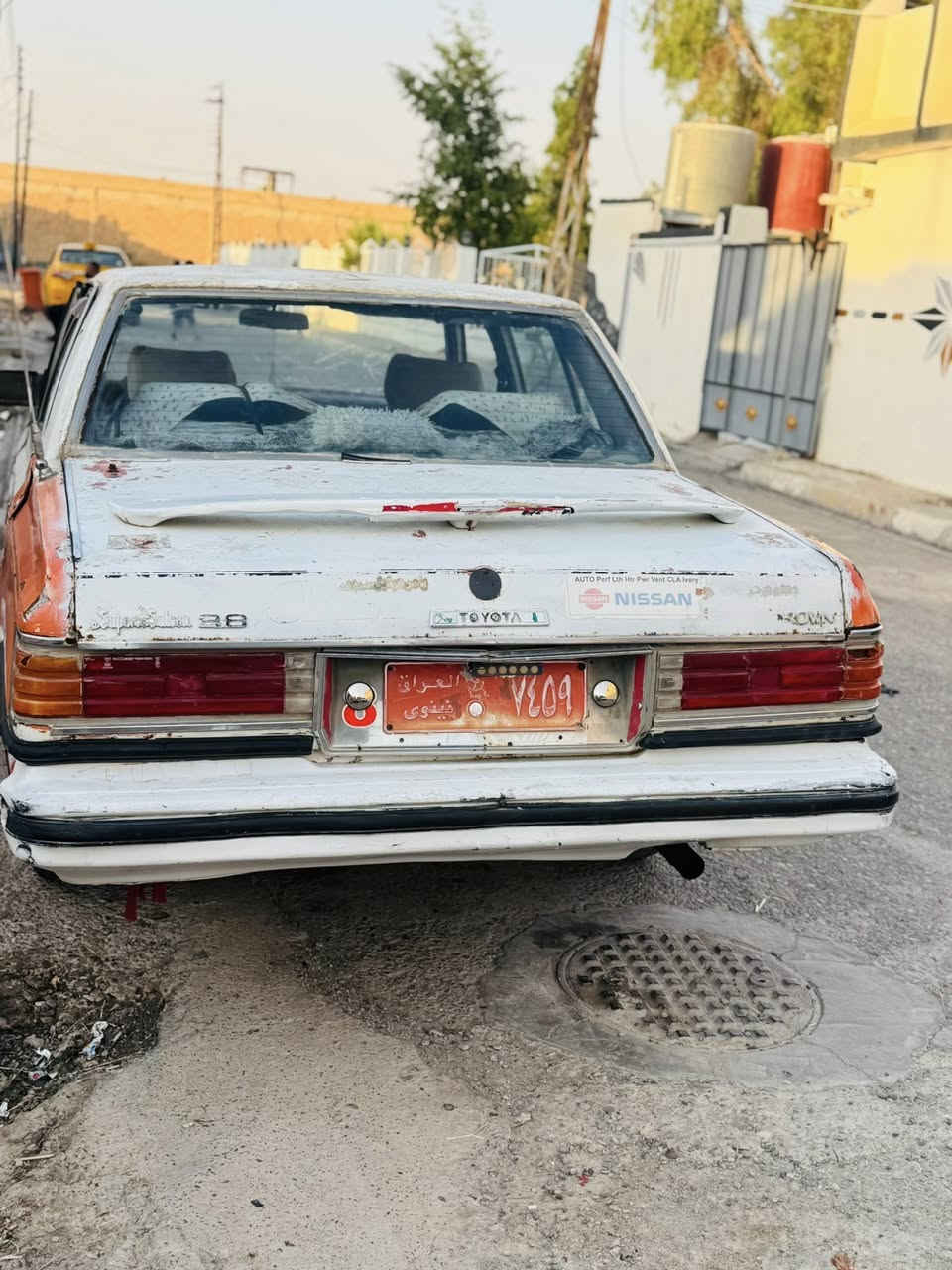 سلام عليكم سوبر موديل 1982 محرك وكير شرط صدر جديد تخم تاير جديد كهربيات شغاله كلها شرط التحويل والوكاله السياره راهمه حيل ما عايزها كلشي السعر 13 ورقه وبيها مجال المكان الحويجه/***********
