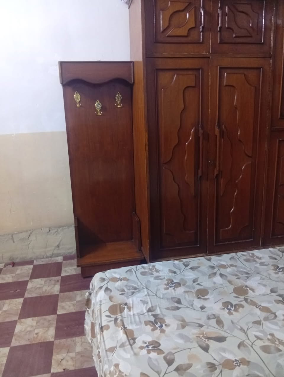 غرفه نوم صاج داخل وخارج ٦ابواب وملحق سعرها ٥٥٠ مكانها اللطيفيه حي السلام  قرب المركز الصحي


**إذا كنت صاحب هذا الإعلان وتريد حذفه لأي سبب، رجاءا أرسل رسالة إلى الدعم الفني**