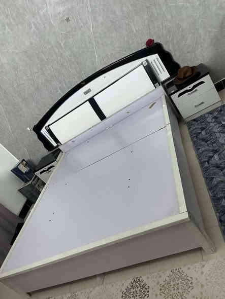 350 بيها مجال  شراي يخابر *********** شعندك غرف دزلي خاص ابيعه الكم
