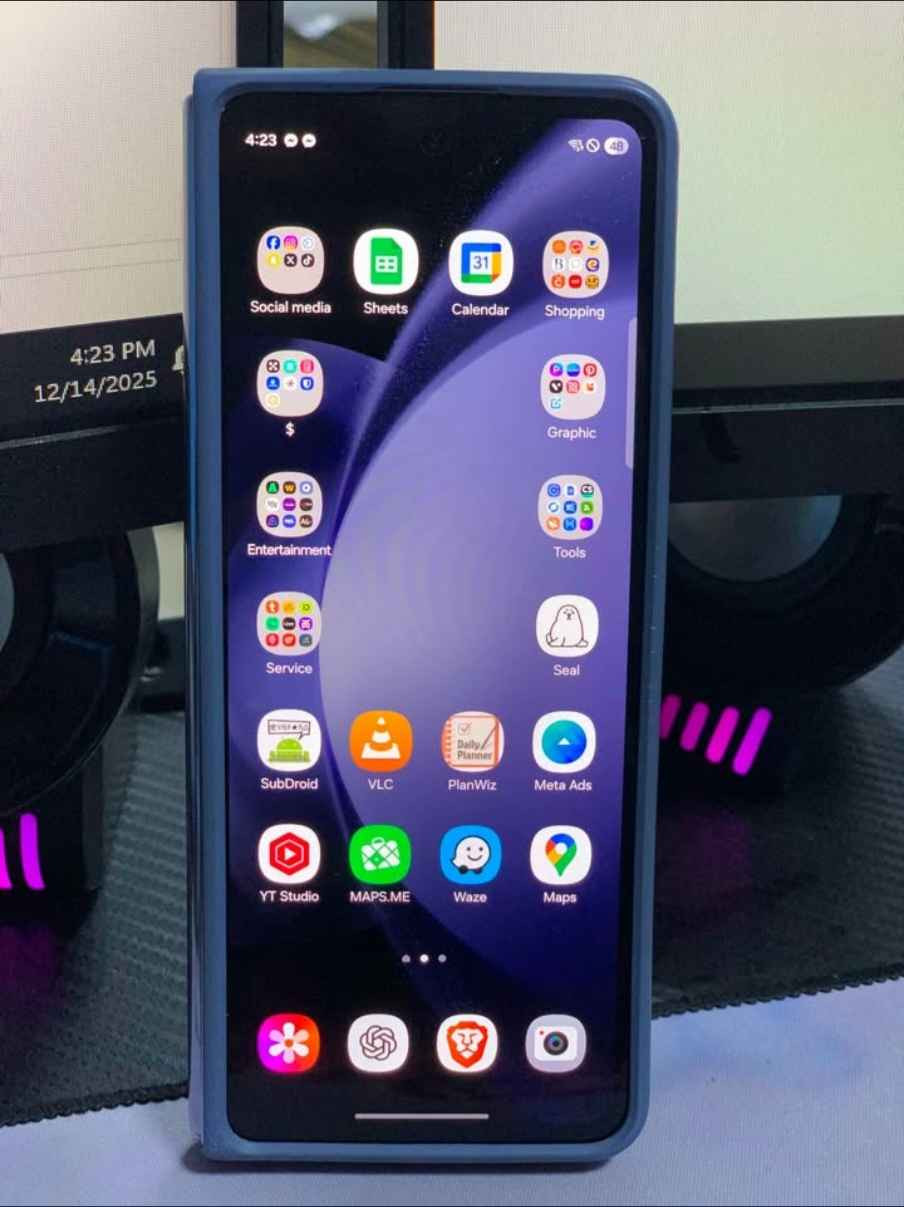 کەڤەری ئەسڵی سامسۆنگ (Slim S Pen Case) کە قەڵەمی تێدایە + سەری شەحنی ئەسڵی سامسۆنگ، لەگەڵدایە

​شاشەکان و جەستەی زۆر پاکن.

تێبینی: ئامێرەکە Demo یە (شوێنی سیمکارتی ئەکتیڤ نیە)، بە وایفای ئیش دەکات دەتوانی ئاسایی بە واتس ئەپ و ڤایبەر پەیوەندی بکەی.

​زۆر نایابە بۆ یاری PUBG و کۆلف دیوتی و ئیمولێتەر و سەیرکردنی فلیم و ئەنیمێ و کاری قوڕس بە دێکس وەکو کۆمپیتەر هەموو گەیمەکانیش ١٢٠ ئێف پی ئێس.

​نرخ: ٤٤٠ دۆلار (مەعامەلەیەکی کەم). أربيل, العراق


**إذا كنت صاحب هذا الإعلان وتريد حذفه لأي سبب، رجاءا أرسل رسالة إلى الدعم الفني**