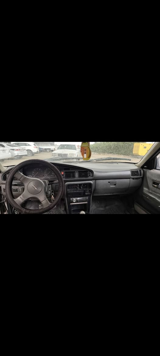 سلام عليكم للبيع مازده موديل 90 محرك 8وبخ جامات كهربائي سلايت كهربائيات كله يشتغل تخم تاير جديد محرك گير بشرط بشرط تحويل وكاله سياره بدون صبغ بدون خياسات نضيفه كلش سعر34
عنوان كلار ***********
