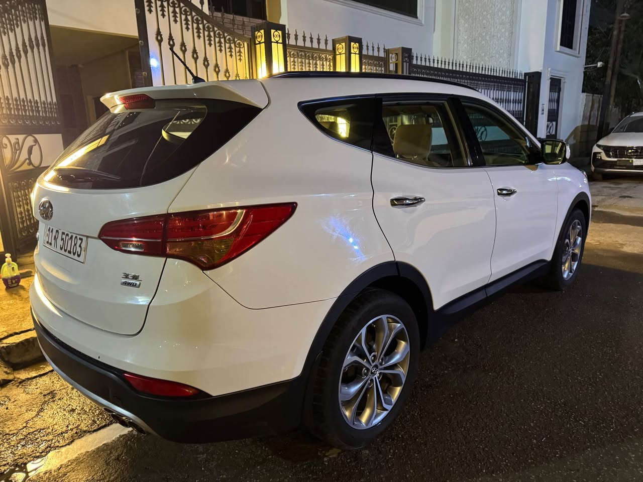 للبيع سنتافي خليجي مديل ١٣ ماشيه ١٤٠ الف بسمي اخذتها زيرو على مكفوله من محرك وكير وكشر فقط الجاملغ الأمامي رش بدون معجون سياره احلى من الصور واستخدام قليل عارضها ب ١٧٠ وبيها مجال بغداد, العراق


**إذا كنت صاحب هذا الإعلان وتريد حذفه لأي سبب، رجاءا أرسل رسالة إلى الدعم الفني**