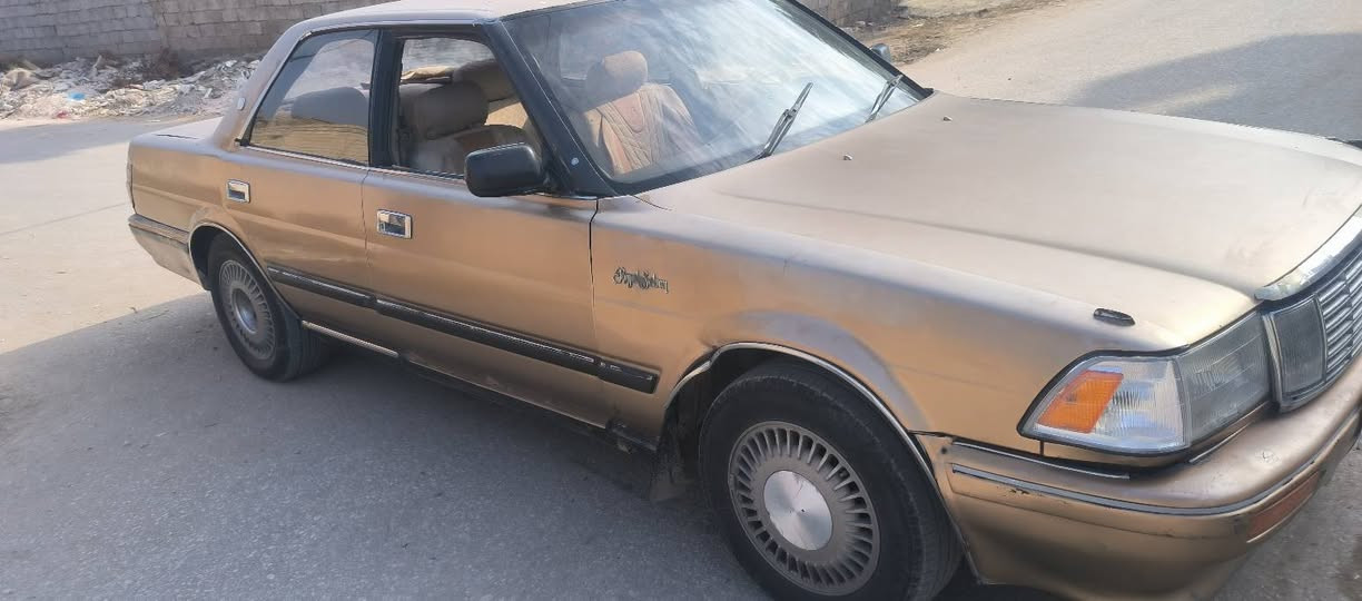 السلام عليكم. هارتوب موديل 90 ب اسمي تحويل ثاني يوم
مكفوله من كل الاصوليات ومن الكص ونقل الجثه
تخم تاير جديد
دسكات جدد
طوب بوش جدد
باتري جدد
منضومه بانزين كلها بدلتها
منضومه. مي. جديده
بريكها شركه
كير محرك راس الثور VVTi 3000فيشتين. كير ومحرك شرط كفاله. ترايك ليابان 
‏‪0787 433 2706‬‏
