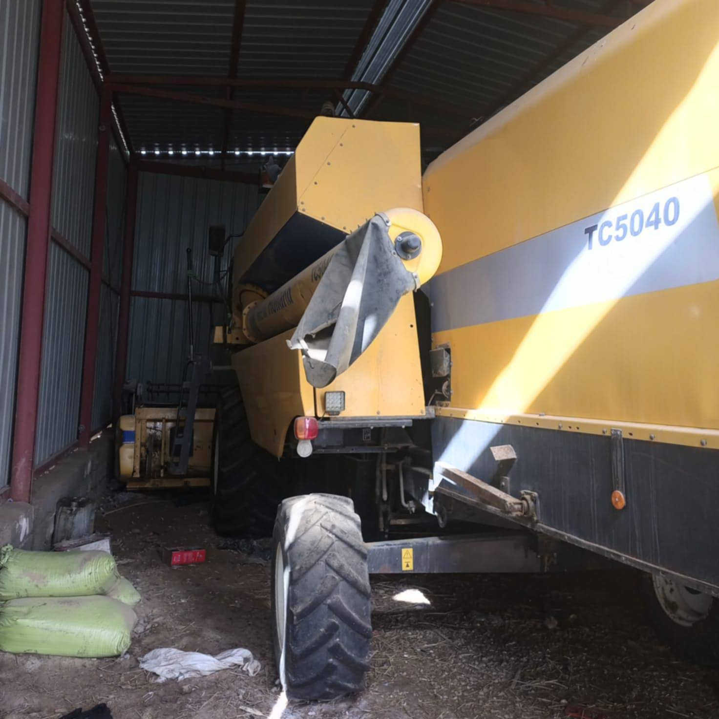 حاصوده للبيع مكلف بنشر الاستفسار اتصل
(***********)(***********)
