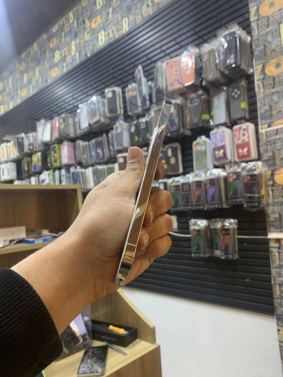 ايفون13بروماكس
ذاكره128
بطاريه92
نموذجm
تك سيم
كلو نورمال شرط
السعر650
شراي خاص او اتصل
***********
***********
