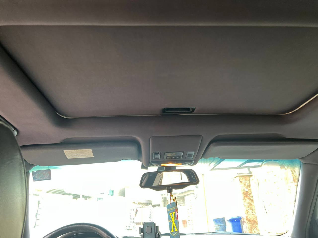 للبيع موديل ٩٥ للتفاصيل اكثر ***********. سعر ١٣٥
