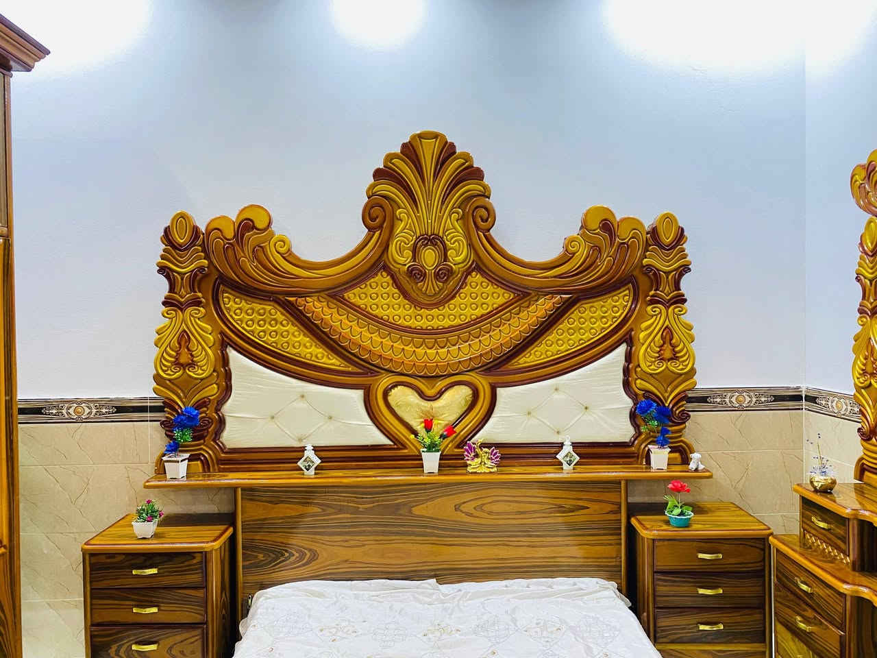 سلام عليكم توجد غرفه نوم عراقيه صاج درجة أولى للبيع في الرمانه البعبيد السعر ٩٥٠ الغرفة جديده فول نضافه


**إذا كنت صاحب هذا الإعلان وتريد حذفه لأي سبب، رجاءا أرسل رسالة إلى الدعم الفني**