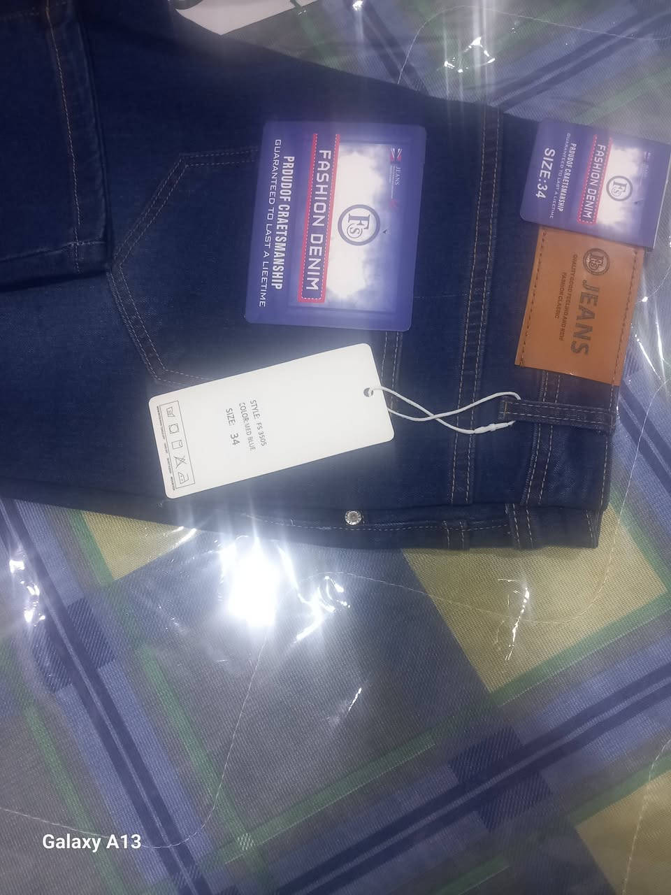 للبيع ...
قمصلة جديدة بلباكيت غير مستعملة تلبس من وزن 80-90
السعر 20 ..بالسوق سعرها 30 الف
بنطرون جنز اصلي جديد بالباكيت غير مستعمل 
القياس / 34
السعر 15 ألف  بالسوق سعره 25 الف .
ثنينهم (30) الف


**إذا كنت صاحب هذا الإعلان وتريد حذفه لأي سبب، رجاءا أرسل رسالة إلى الدعم الفني**