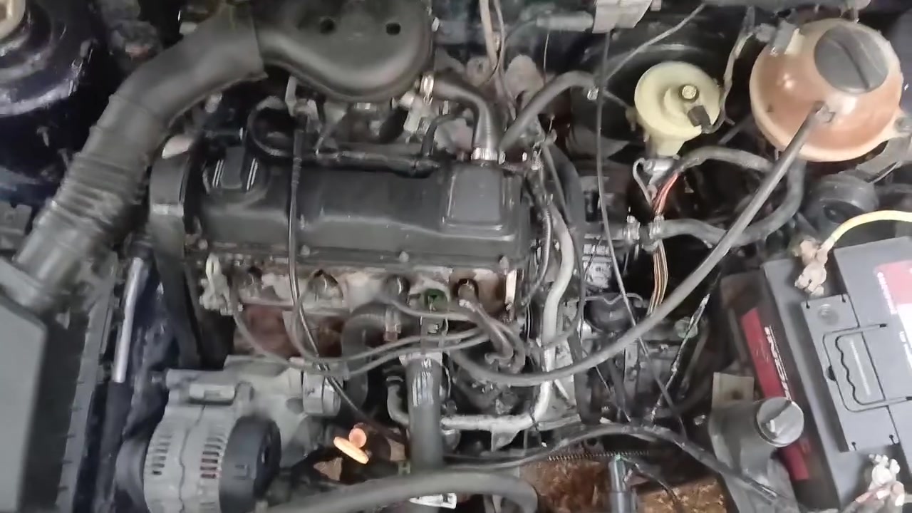 من رخصت الادمن سياره كولف فينتو موديل ١٩٩٣ تبريد خير من الله محرك كير خير من الله شوف عينك بس يحتاجلها الجبنه الي بين الكير ول محرك ١٨٠٠ السعر ٦ ونص وبيها مجال مكاني الزعفرانيه الرقم الماني بسمي ***********
