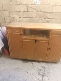 بوفيه • بس مفاتيح • للبيع