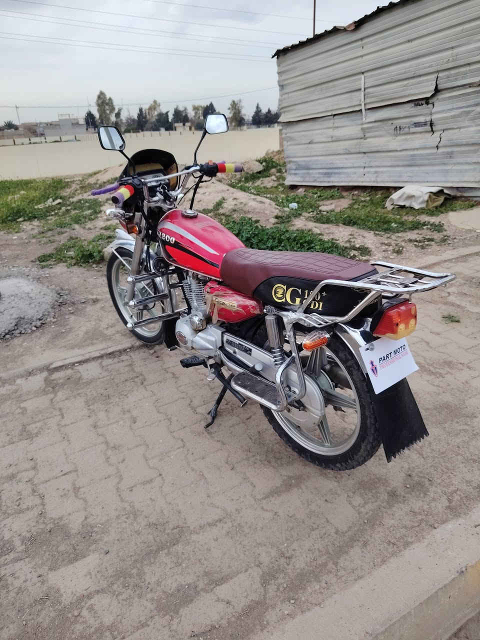 ماطور جني موديل 20 للبيع نضيف فول السعر400بي مجال رجاان الموشراي ليخابر***********
