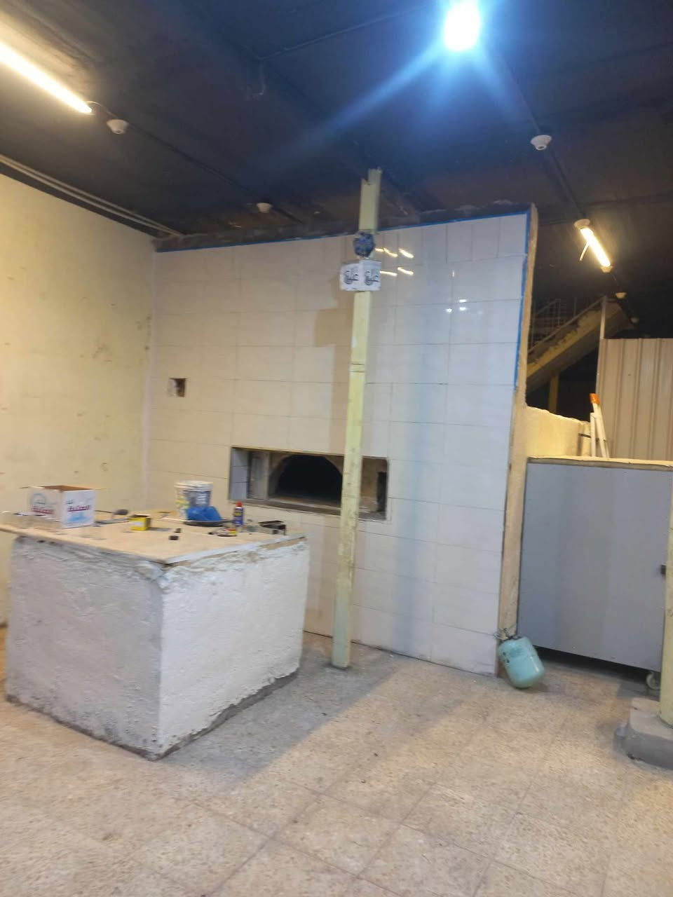 علي النجفي لبناء الافران الصمون الحجري وبناء التنانير بكافه انواعه للتواصل ***********//***********//***********
