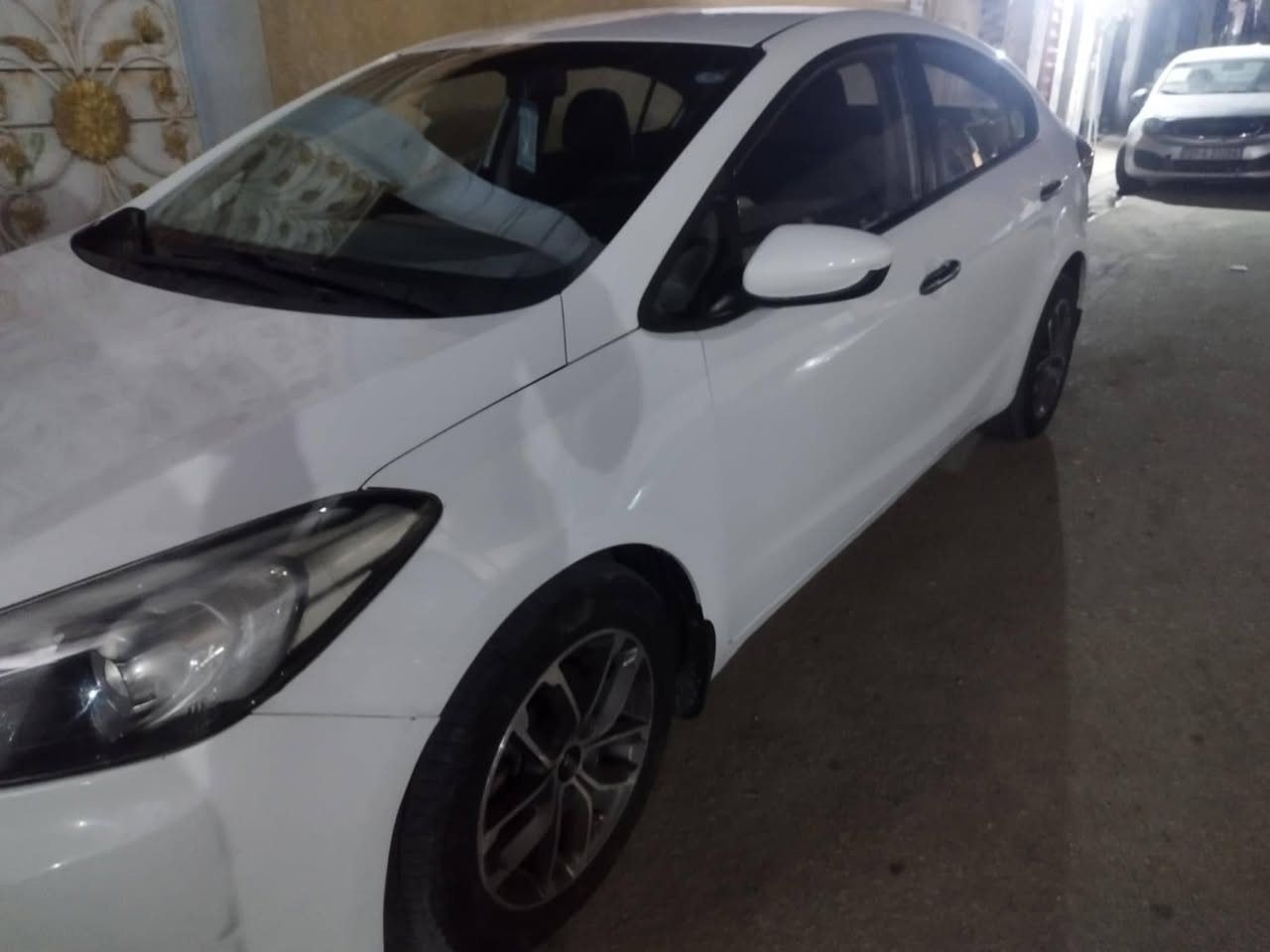 سيراتومديل ١٤ بيه حالوب رقم اربيل باسمي وبيه بيبات صبغ اثرشخط سعر١٠٦ قفل. ***********
