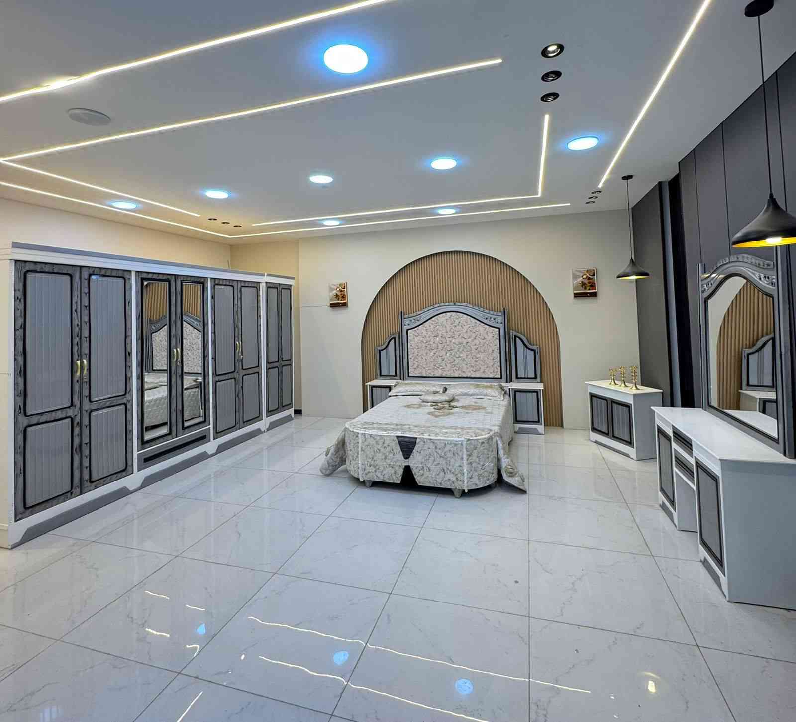 ٩٥٠ الف فقطط
للحجز والاستفسار التواصل عبر الخاص او الواتساب 
***********
