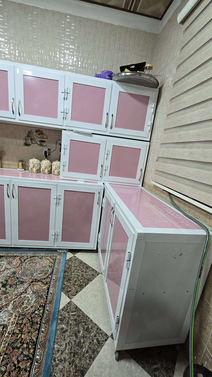 کەوانتەری هەڵواسین بە مەوادی سارای عەسڵی
درێژی سنگ ١.٧٠
درێژی کەوانتەر ٣.٥٠
نرخی ٩٠٠ هەزار و مامەڵە
***********
