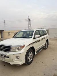 لاندكروز • ٢٠١٣ • بغداد