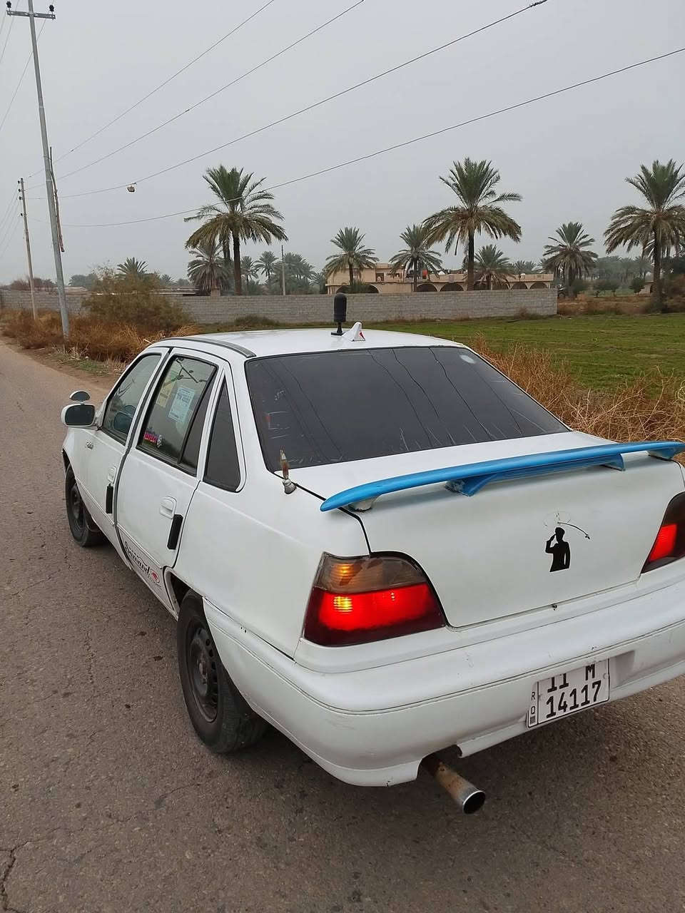 سلوو 96 رغم بغداد نكليزي✅
محرك وكير جدد✅ 

كهربائات شغاله كله✅

كشانه جلد ✅

تايرات جدد✅

صدر نضيف✅

مسجل +4سماعات✅

سياره جاهزه ما بيه نقص🧿

سعر 32  🥰

*********** رغمي 

 🕺
