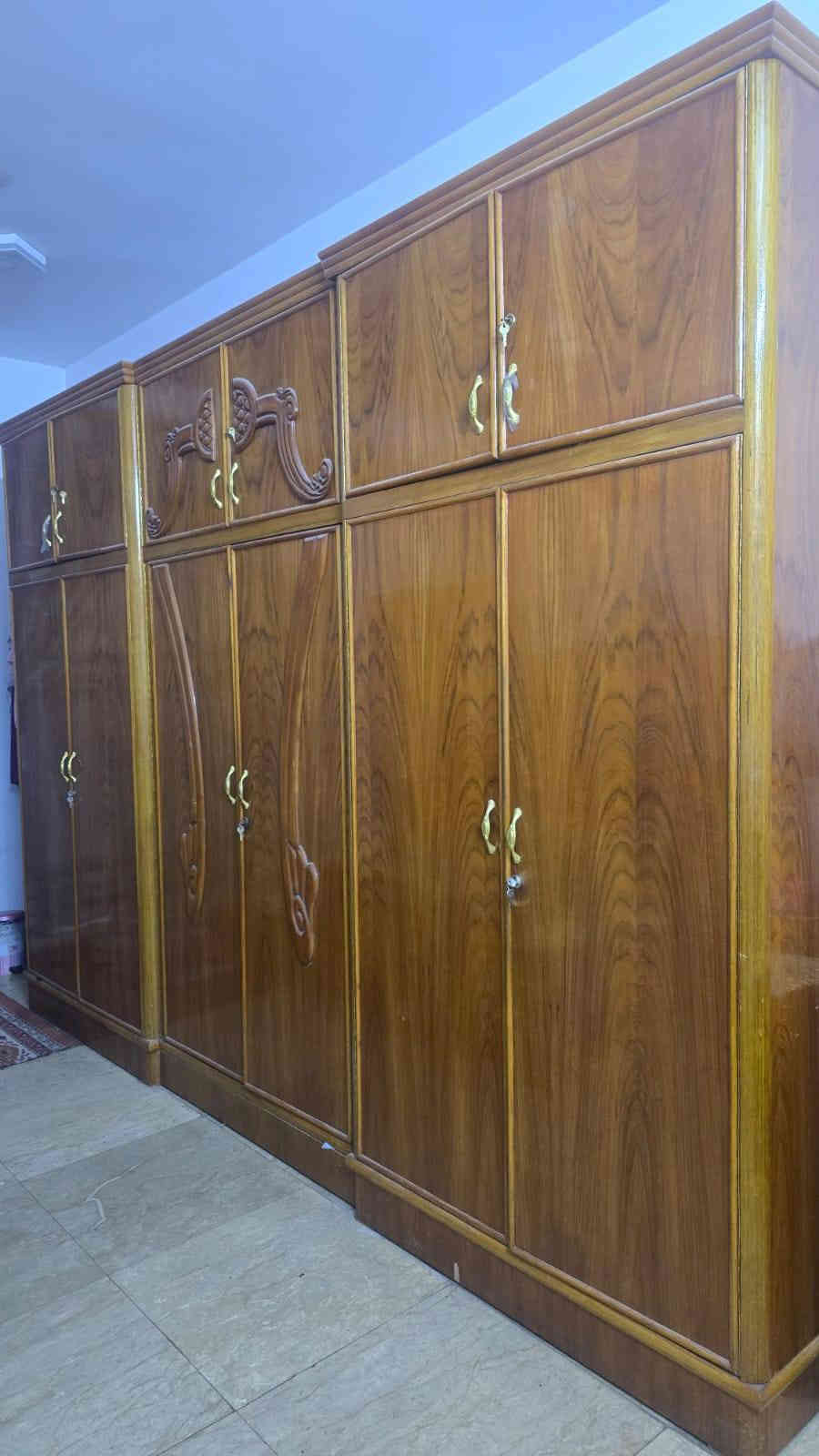 غرفة ٦ أبواب الملحق ام الدنك تزكام درجة أولى صاج داخل وخارج حتى الضهر صاج جرجوبة غرفة روعة السعر ٧٥٠ مكاني بغداد الشعلة هاتف *********** وبيه واتساب
