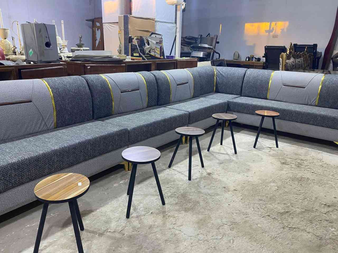 السلام عليكم يالله رجعنالكم بعد انقطاع طويل عن النشر لأسباب خاصة جبنالكم اليوم دواوين شغل مرتب وكلش حلو موديلات جديده طول الديوان سبعه 11 نفر المقعد بلوك اسود سعر الديوان 450 الف 
العنوان حي العصري مجاور جامع اصاحب الكساء ع 
للإتصال أو واتساب ***********
