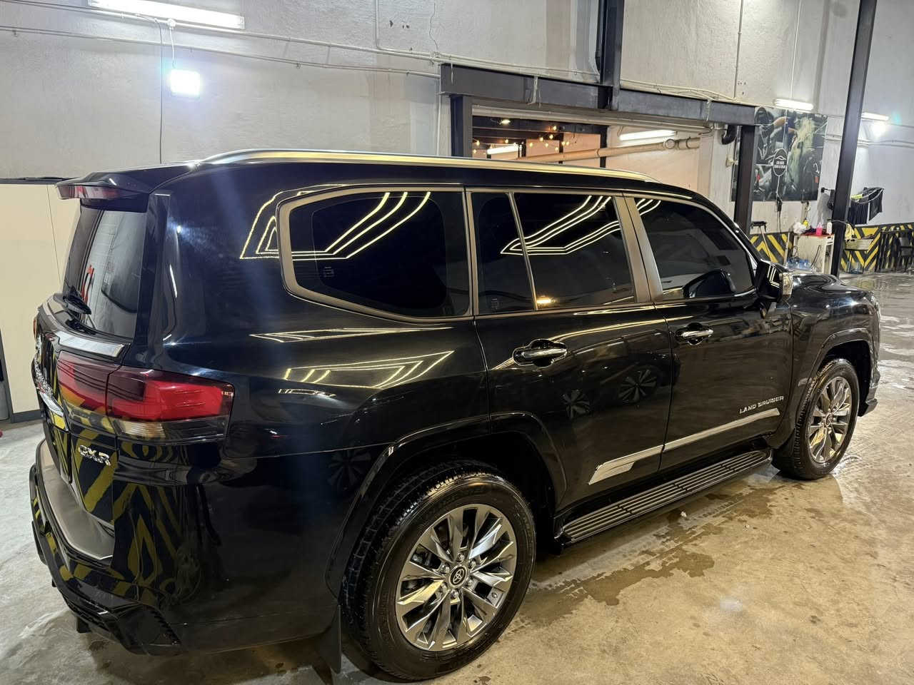 GxR 
2024
تنفس طبيعي
ماشيه ٢٥ الف ميلر
مكفولة رقم شمالي
كراسي اماميه تبريد كهرباء
٤ كامرات
صندوك شفط
ابواب بصمه
مكان السياره بغداد
***********
