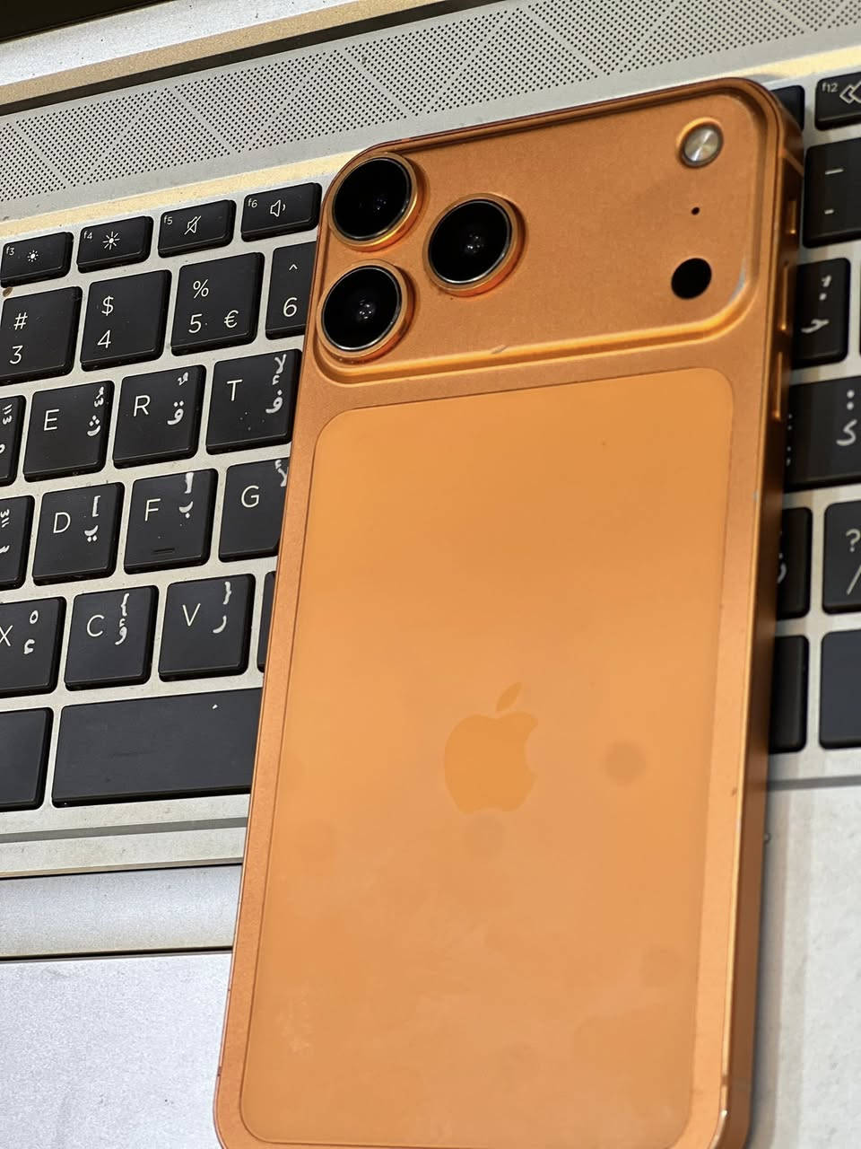 ايفون x max محور 17 برو ماكس ذاكره 256 بطاريه وشاشه كله بلادي اي استفسار الاتصال ع الرقم *********** او مراسله الصفحه
