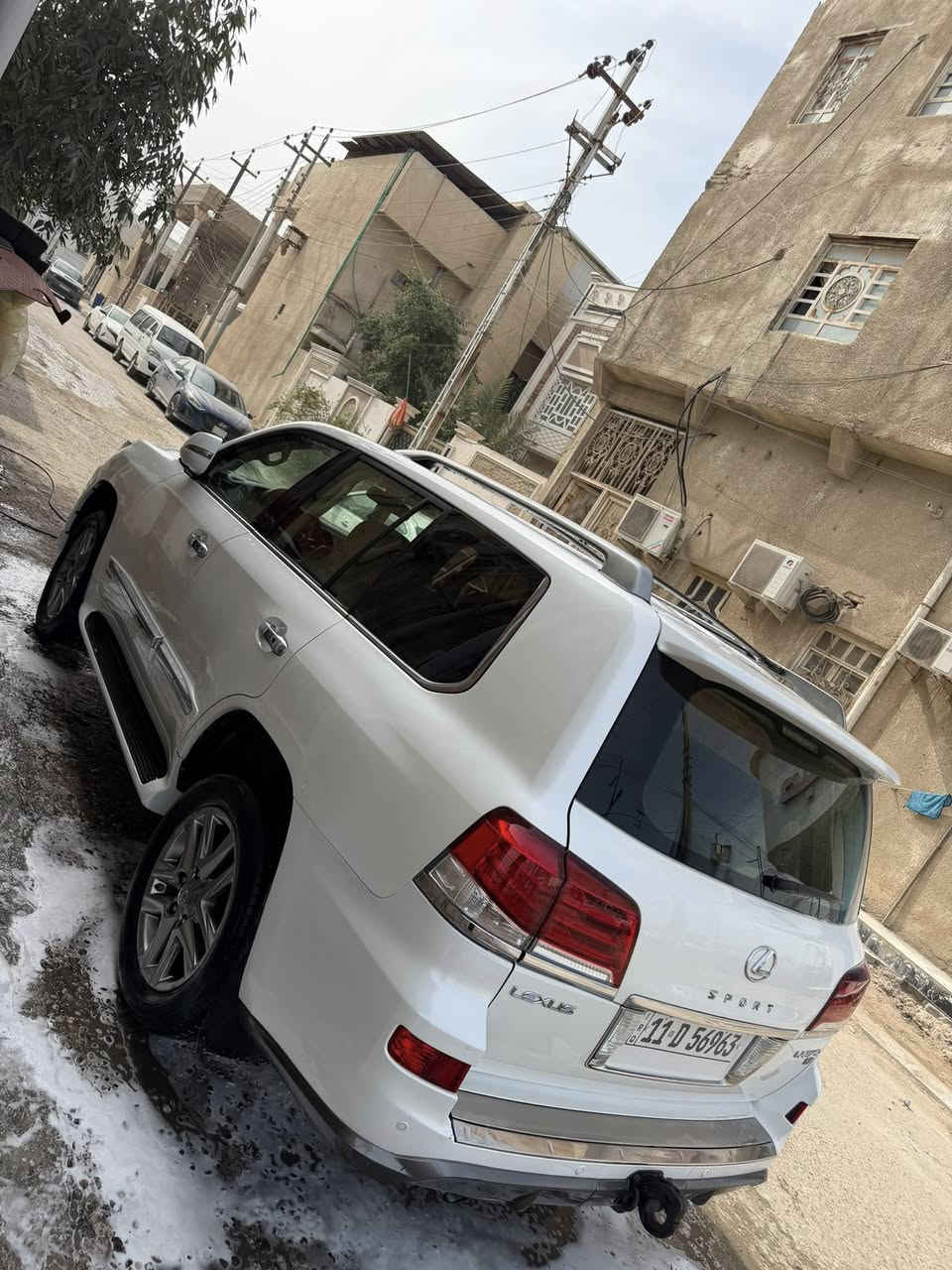 السلام عليكم
لكزز 2015 ماشيه 166 الف
سياره حلوه كفاله بيهه ملاحضات بصيطه
مكاني بصره سعرها 425 وبيهه مجال
***********
