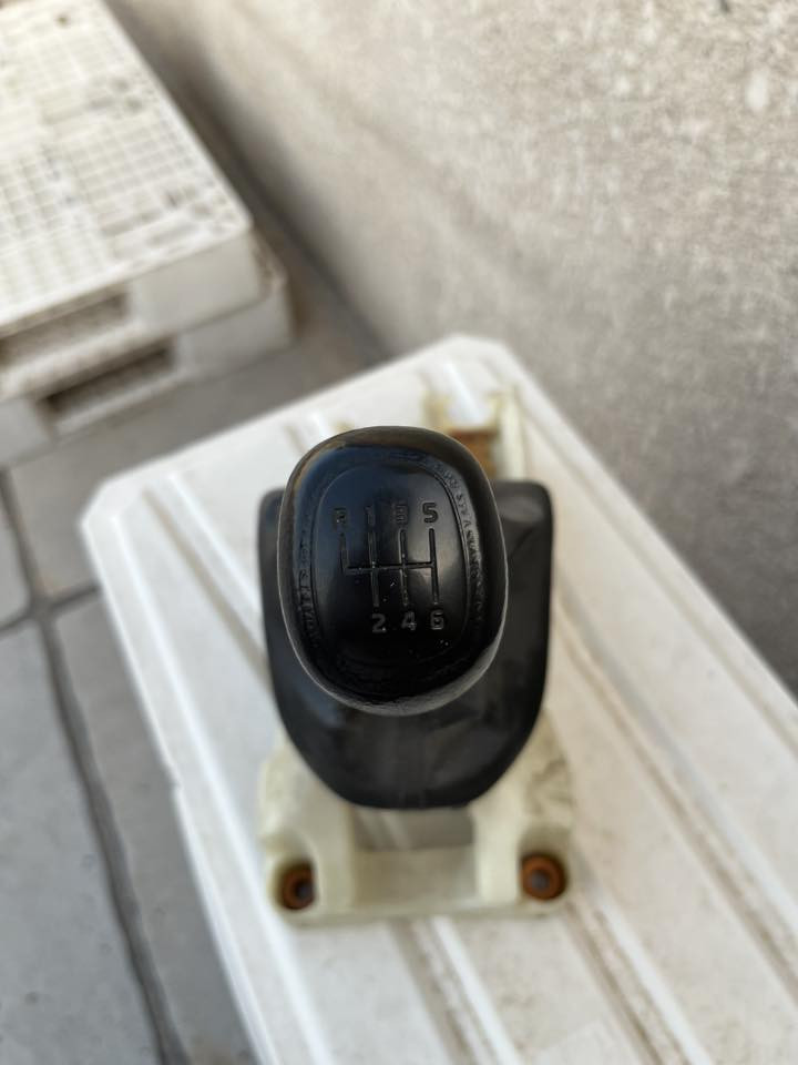 سلام عليكم 
تفصيخ فورتي ٢٠١٩موجود كله اصلي وتفصيخ مو تجاري شغال موجود كير  عادي كامل هوه ودرايم شفتات مالته كامل ابيعه الك وجديدد ضفيرته هوه بيت الفيوز غراض كدامك شنو الي تحتاجه علق وادخلك خاص او تتواصيل وياي ع واتساب ***********مكاني بغداد وعندي توصيل
