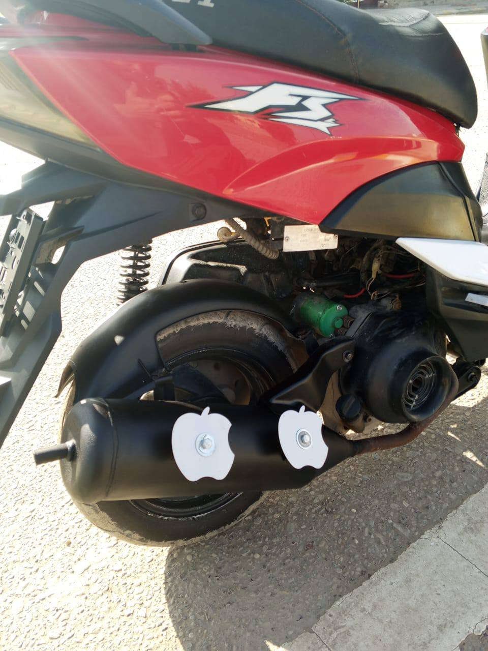 السلام عليكم
ماكس موديل 2021 محرك مامفتوح كهربائيات كلها شغاله تخم تاير جديد دبلات جدد نكره سلف بكل وقت السعر 550 وبيها مجال مكانها الاسحاقي للاتصال ***********
