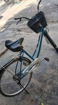 بايسكل للبيع سعر 70الف بغداد شارع فلسطين للأستفسار07729122067