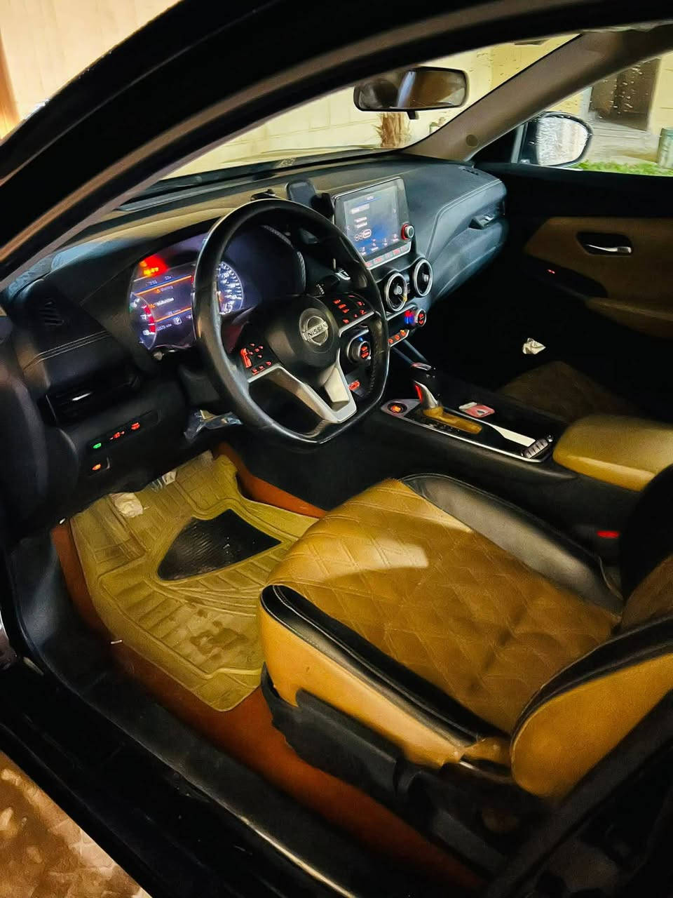 سياره نيسان سنترا موديل ٢٠٢١ بابل السعر بشده***********
