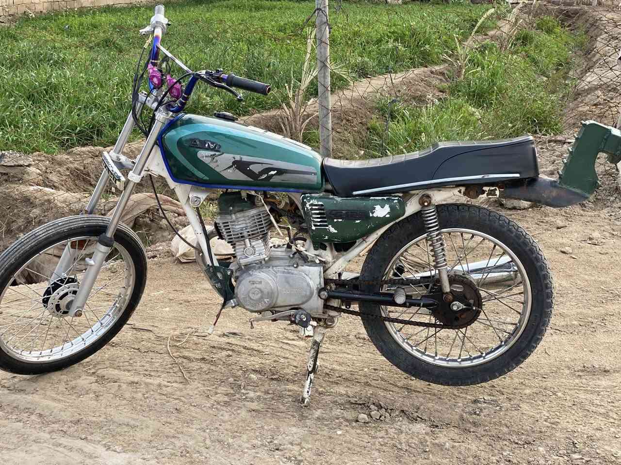 سلام عليكم دراجة أربعه كير كلك للبيع للاستفسار ***********
