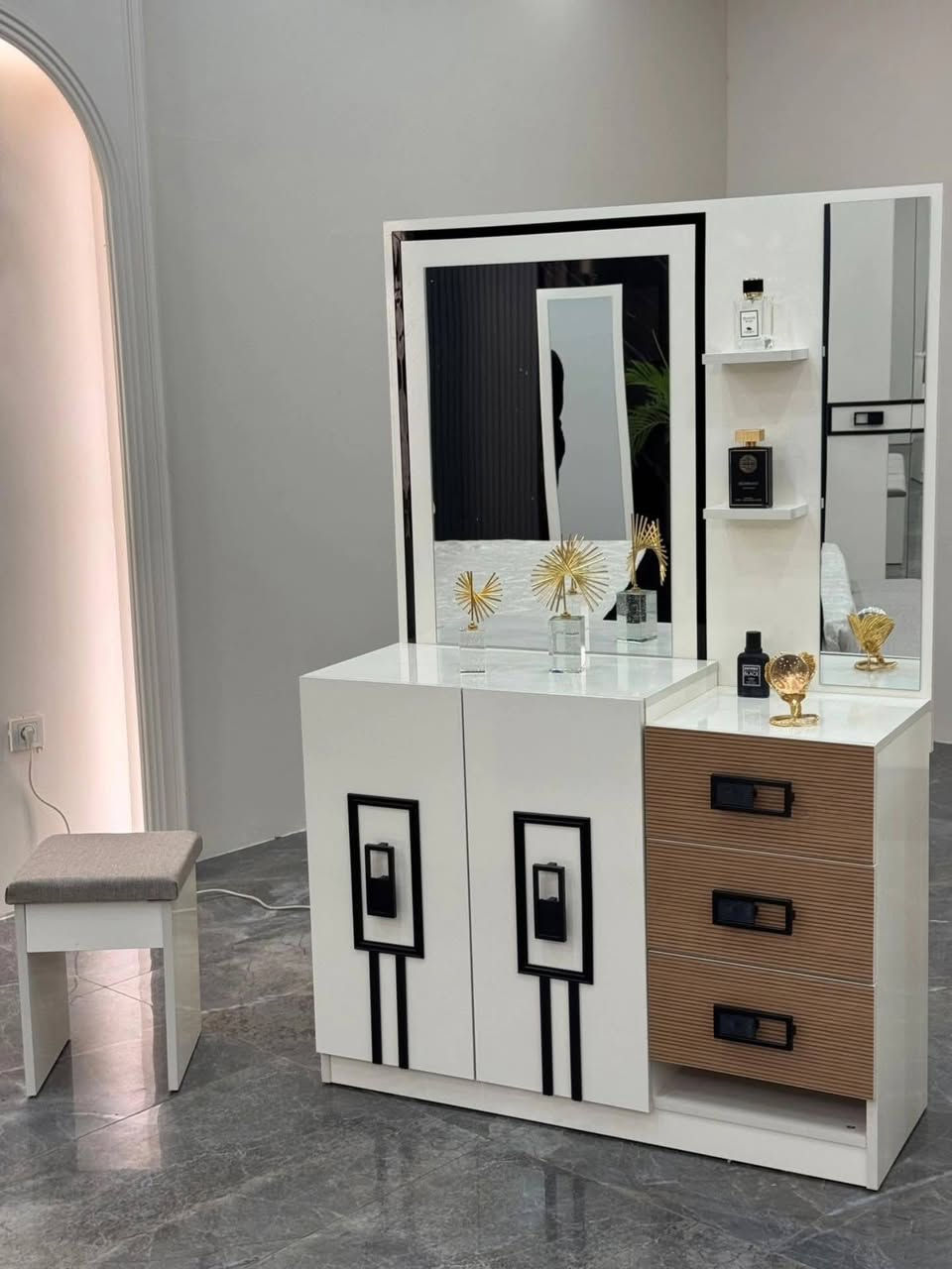 بيع مستعجل 
غرفه نوم خشب تركي ما مستخدم نظيفه كلش ما بيها اي ضرر السعر 650الف (قفل) العنوان الموصل حدباء لمزيد من الاستفسار مراسله الصفحة #اشاره #للبيع #الموصل


**إذا كنت صاحب هذا الإعلان وتريد حذفه لأي سبب، رجاءا أرسل رسالة إلى الدعم الفني**