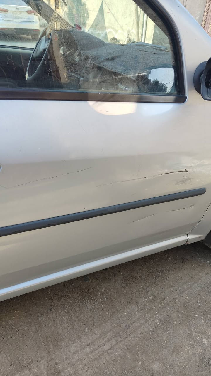 السلام عليكم رينو 2013 بسمي مكاني بغداد الرئاسة العبيدي السعر 52وبيها مجال ***********
