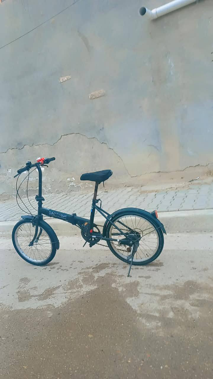 السلام عليكم بايسكل للبيع السعر 80 الرقم***********
