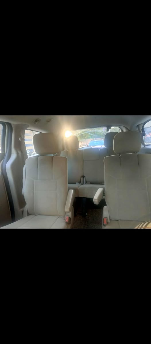 السلام عليكم دوج كرفان مديل 2012 للبيع المواصفات 
محرك 3.6 
كامرة وشاشة داخلية 
تحكم ستيرن
محرك و كير نضيفات 
كراسي بلع 
بيبان ميكانيك 
السعر 125 ورقة 
الاستفسار على رقم 
***********
