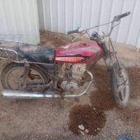 شغالة ما بيها شي نقص فقط كابريتر  مع شغلات بسيطة كلش السعر ١٢٠ الف  مك...
