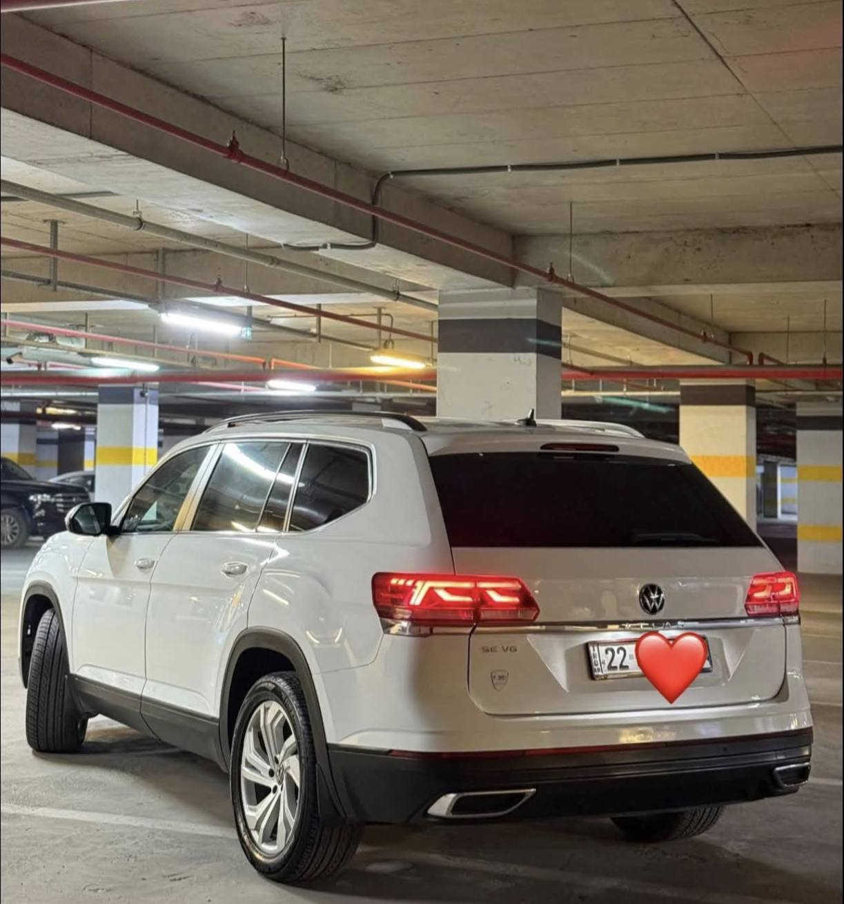 فولكس واكن اطلس 2021 كلين تايتل
6 سلندر 

مقاعد جلد 

7 راكب مقاعد

مقاعد تدفئة

كشنات كهرباء 

بصمة 

تشغيل عن بعد 

جنطة كهرباء 

رادارات امامي وخلفي وجانبي 360 درجة

شاشة كبيرة

وضعيات قيادة متعددة

عدسات لايت متحركة مع الاستيرن

لايتات زنون 

بردات ابواب 

شاحن هاتف لاسلكي واير ليس 

مري شفط كهرباء

نقط عمياء 

حساسات امامي وخلفي 

ليدات امامي وخلفي 

اوتو ستوب اوتو هولد 

تحديد مسار 

كار بلي 

ستيرن تدفئة

هاندبريك بصمة 

انطمة حساسات وتحذيرات وقيادات 

باقي المواصفات معروفة 

السيارة كلين بدون صبغ 
 سونار مرفوق بل منشور 
السعر : 265$ وماكو هيج سعر كلين بكل السوك

***********
