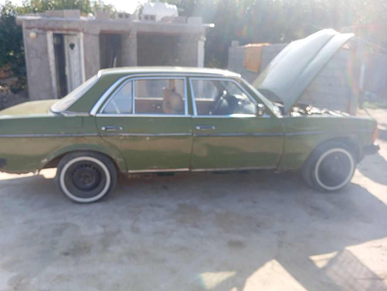 سلام عليكم مرسيدس للبيع بدون رعي سياره جهازه خير من الله سعر خاص هذه رقمي *********** مكاني سوق شيوخ فضيله
