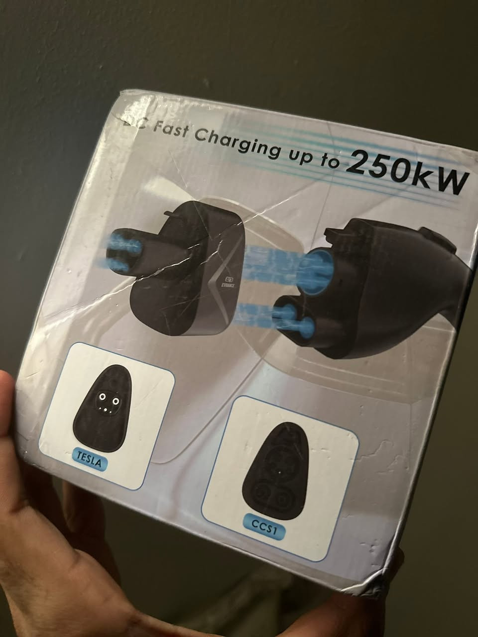 ادبتر تسلا جديد 

محول EVDANCE CCS1 لشاحن تسلا الفائق، متوافق مع سيارات تسلا موديل 3/S/X/Y بقدرة 250 كيلوواط، ومحطات الشحن السريع من المستوى 3.
 

توصيل موجود..


**إذا كنت صاحب هذا الإعلان وتريد حذفه لأي سبب، رجاءا أرسل رسالة إلى الدعم الفني**