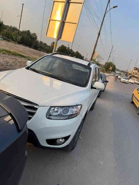 سلام عليكم
سنتافيا 2012 للبيع مكينه 6 سلندر
سياره فول مواصفات 
السياره بحاله جيده
بصمه تشغيل
فتحه سقف
مري شفط
كشن كهرباء
ثلاجه
شاشه ايباد اصليه
شاشه تبريد بيانو
كامره امامي و خلفي
حساس خلفي
لايت عالي زنون اصلي بروجكتر زنون
تغليف الجامع عازل حراره
كشنات جلد دوشمه اصلي جديد
7 راكب
3 قطع تبريد
اطارات امامي خلفي جديد
5 ويل كب
رقم بغداد 
مكانها بغداد
سياره جاهزه من كلشي
رقم بغداد تحويل ثاني يوم 
اربع قطع صبغ 
السعر 135 للاستفسار *********** بغداد
