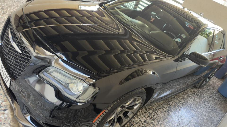 السلام عليكم 

اوباما s 300 فول الفول 
الموديل 2018 
مكفوله بدون ضرر كلين تايتل 
رقم اربيل بسمي سنويه 
ماشيه 72 الف 
مكاني بغداد حي الخضراء 

المواصفات 
برده  خلفيه 
رادار امامي 
رادار جانبي 
حساسات اماميه 
حساسات خلفيه 
تدفئه تبريد كشنات اماميه 
تدفئه كشنات خلفيه 
خزن ميموري سيد 
ستيرن كهرباء وتدفئه 
اشاير مري 
لايت عدسه متحرك 
بانوراما 
وبعد بيهه هواي مواصفات اعلى شي ب s
السياره مسويله ادامه صدر وتخم تايرات ودهن ومي راديتر دهن اكسل دهن كير كله شركه اصلي وشرط الفحص 
السعر : 270 ورقه وبي مجال 

للاستفسار اتصل ***********
