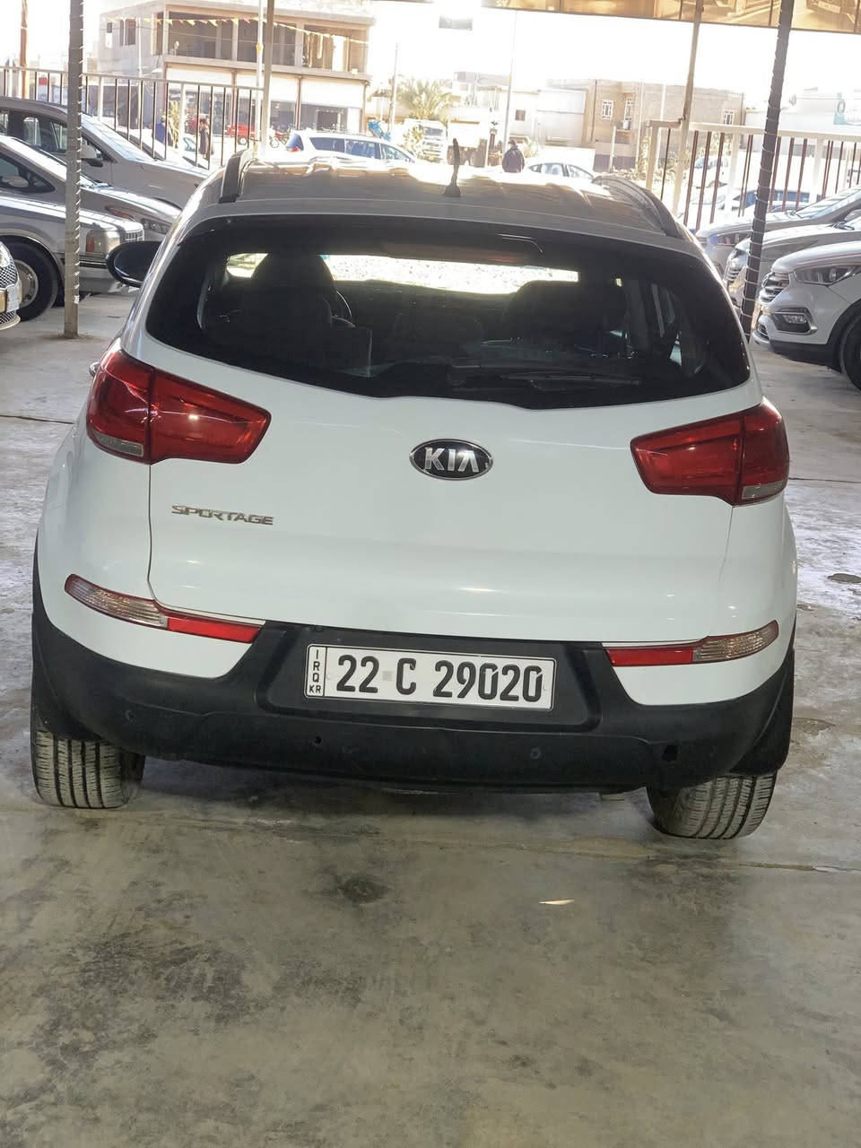 ‏سلام عليكم أخوان سبورتنج للبيع موديل 2014 صبغ عام بدون أي داخل بدون أي ضربة بها طخات بسيطة سنوية الثمانية وعشرين السعر 118 وبيها مجال حق الجاية مكاني واسط الصويرة كير ومكينة وتبريد خير من الله ***********
