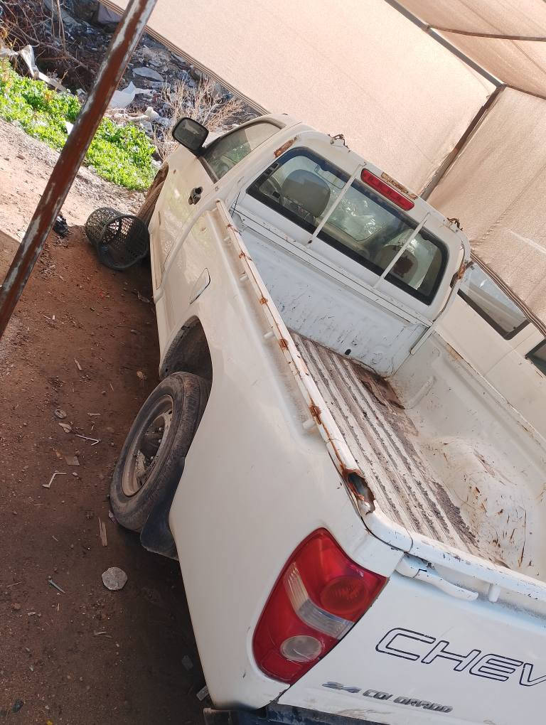 سلام عليكم شوفر كلرادو مديل 2008 بدي طويل مال شغل مال مزاد ترقيم عل دوله اسويلك وكاله ام الباركود وتمشي بمعاملتها سياره جاهز تدفئه تبريد محرك جديد مكاني غزاليه *********** بغداد, العراق
