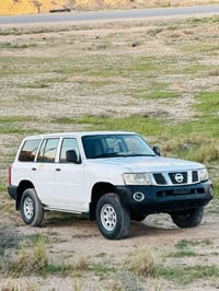 نيسان باترول مال مزاد موديل 2008  مكينه كير خير من الله صدر جديد تخم ت...