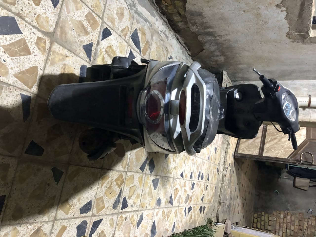 جي فور للبيع نكرة سلف عداد بانزين لايت هورن مكينة ناعمه نهضة معدل مامتواجد فيس ***********
